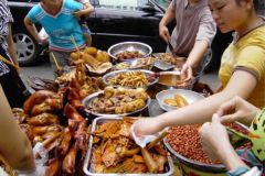 疫情過(guò)后鹵菜加盟行業(yè)機(jī)遇與挑戰(zhàn)并存