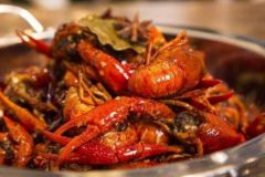 中西香料結合辣鹵小龍蝦的做法